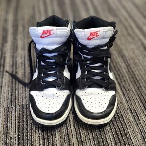Nike Panda Dunks Sneakers